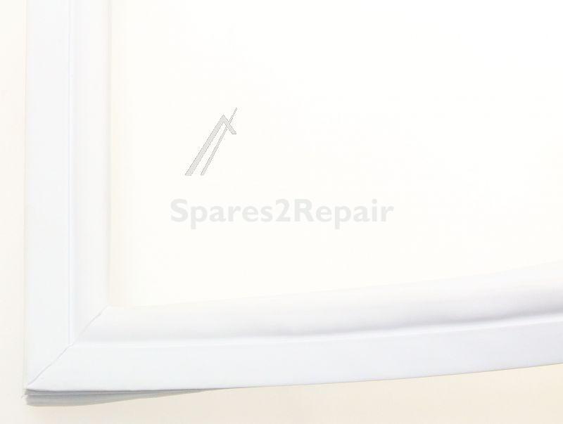 Magnetic Door Seal - C00142652 482000029651 Fridge Door Seal B 27 Hm315i [Whirlpool Indesit]